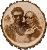 Baumscheibe mit Gravur rund 24 - 28 cm - Fotogravur mit Aufsteller