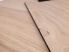 Holz Klemmbrett aus FSC® Eiche Kleinastig beidseitig gebürstet - DIN A4 - Briefklemme Schwarz -